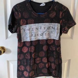 Twenty One Pilots Top